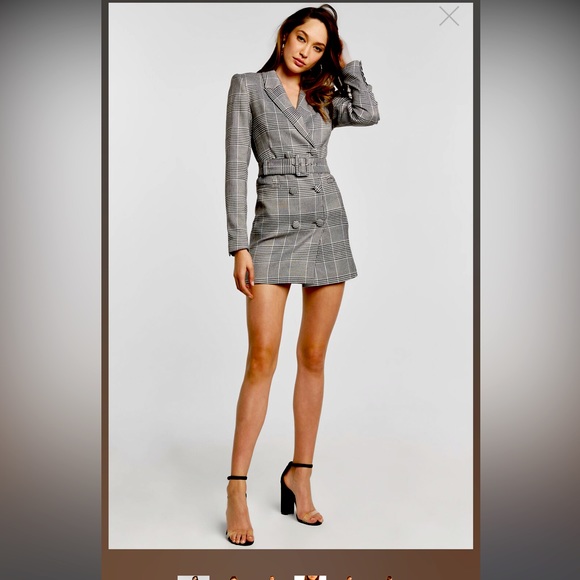 Blazer dress in houndstooth check with attached belt. Looks like new. - Picture 1 of 11